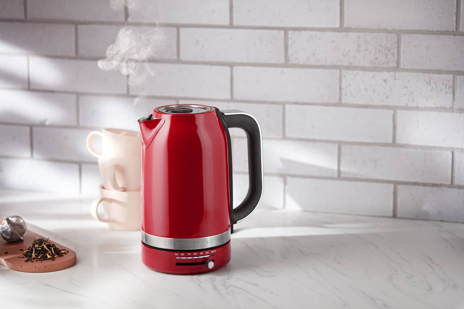 KitchenAid Wasserkocher 1,70ltr. empire rot
