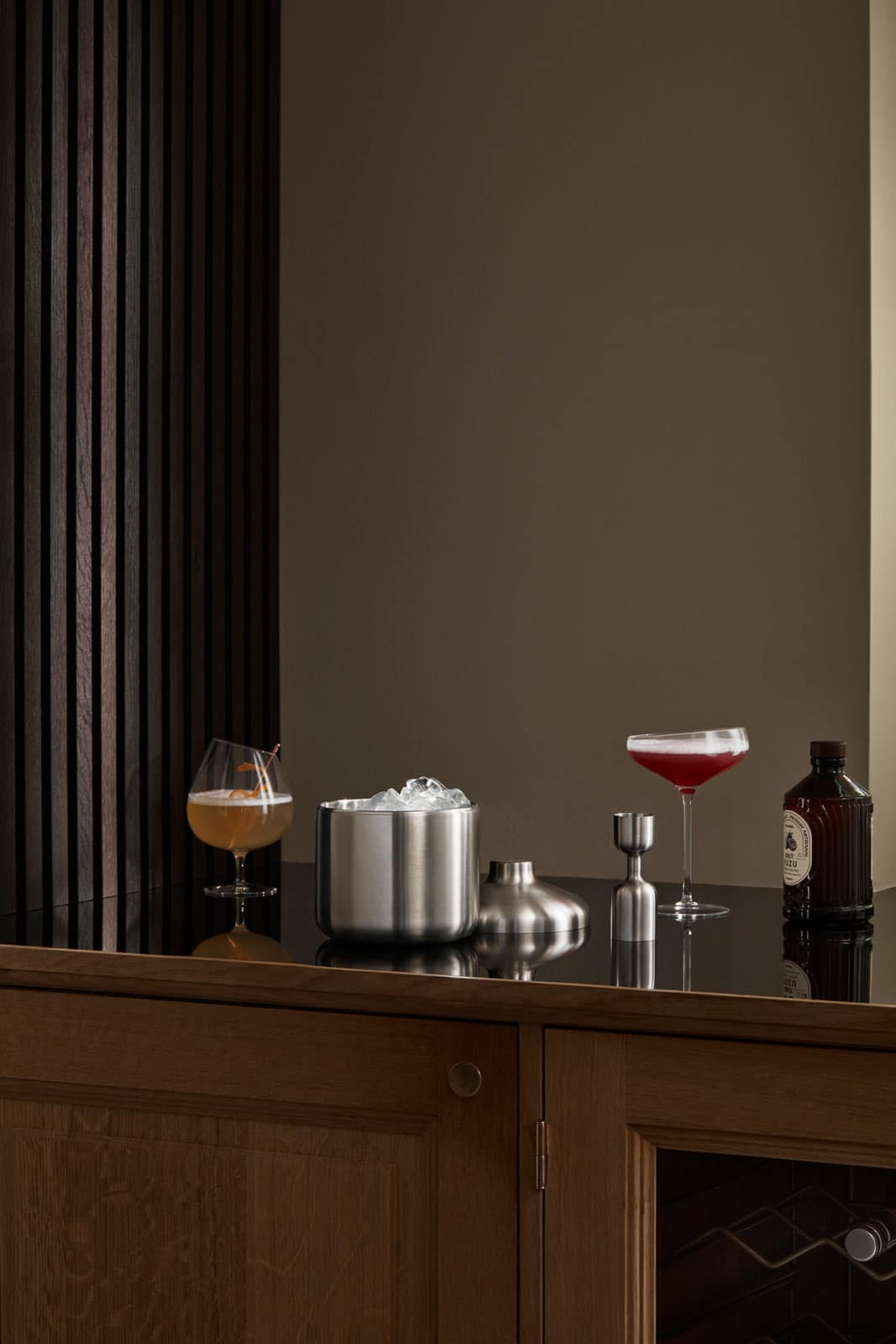 Halten Sie Ihre Eiswürfel für leckere Cocktails immer griffbereit.